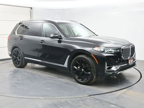 Used 2020 BMW X7 xDrive40i w/ Premium Package image 30