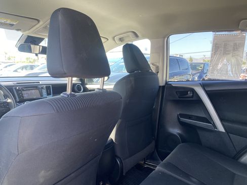 Used 2018 Toyota RAV4 LE w/ Cargo Management Package FWD image 19