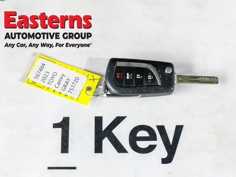 Used 2023 Toyota Camry SE image 35