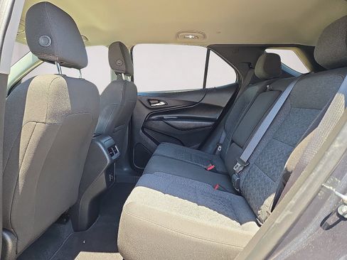 Used 2023 Chevrolet Equinox LT FWD image 15