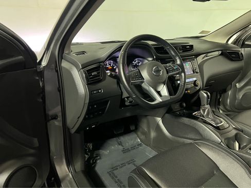 Certified 2022 Nissan Rogue Sport SL image 19