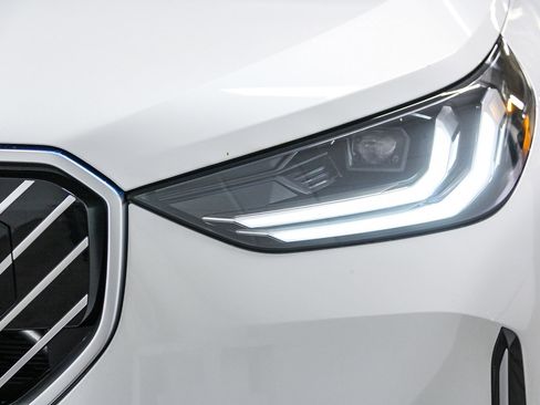 New 2026 BMW X3 xDrive30 w/ Premium Package image 10