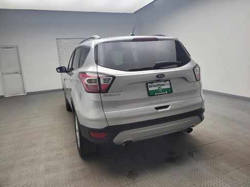 Used 2017 Ford Escape SE w/ SE Leather Comfort Package image 6