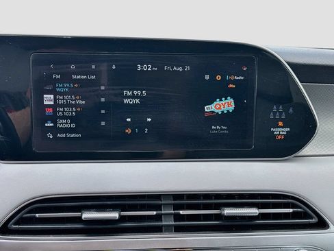 Used 2022 Hyundai Palisade SEL w/ Premium Package FWD image 15