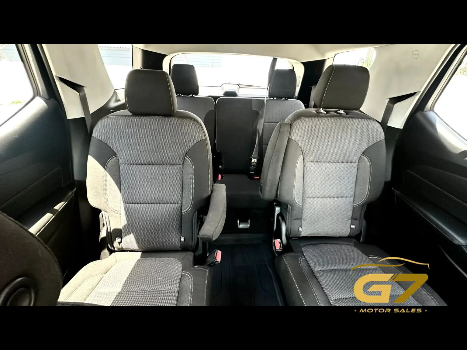 Used 2019 Chevrolet Traverse LT FWD image 13