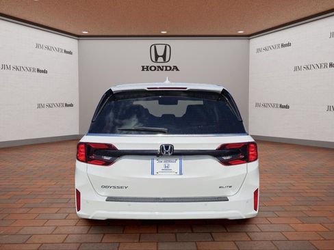 New 2026 Honda Odyssey Elite image 11