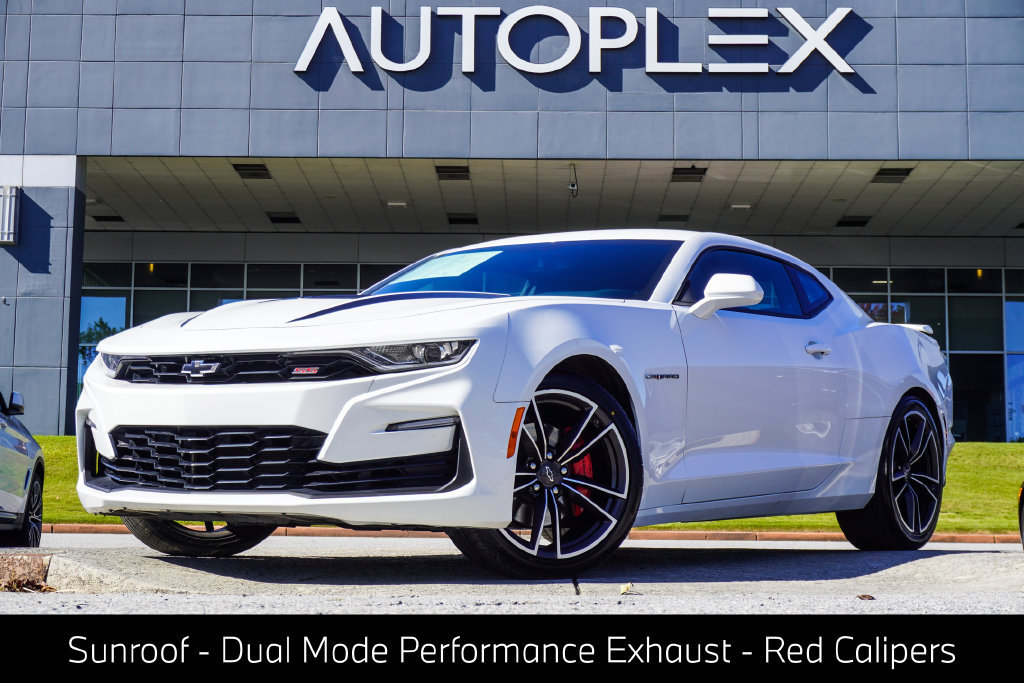Used 2023 Chevrolet Camaro SS RWD image 1