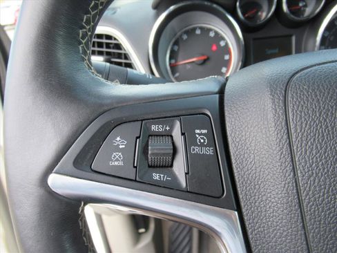 Used 2016 Buick Encore Premium image 22