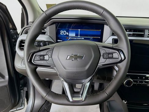 New 2027 Chevrolet Bolt LT w/ Comfort Package FWD image 12