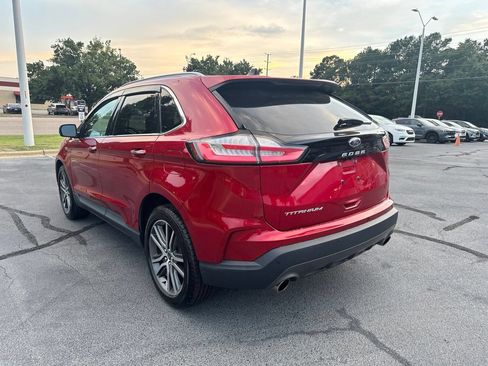 Used 2021 Ford Edge Titanium w/ Cargo Accessory Package FWD image 5