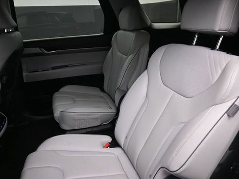 Used 2025 Hyundai Palisade SEL image 10