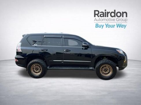Used 2014 Lexus GX 460 w/ Premium Package AWD/4WD image 8