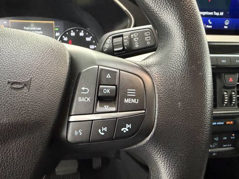 Used 2021 Ford Escape SE AWD/4WD image 17