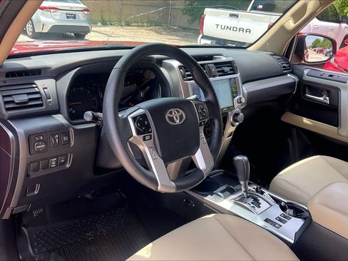 Used 2023 Toyota 4Runner SR5 Premium w/ Moonroof Package RWD image 18