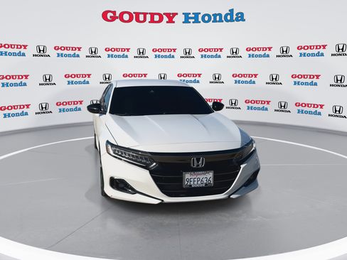 Certified 2022 Honda Accord Sport image 3