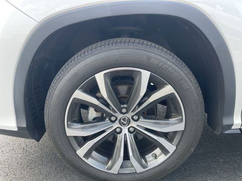 Used 2020 Lexus RX 350L Premium w/ Premium Package image 10