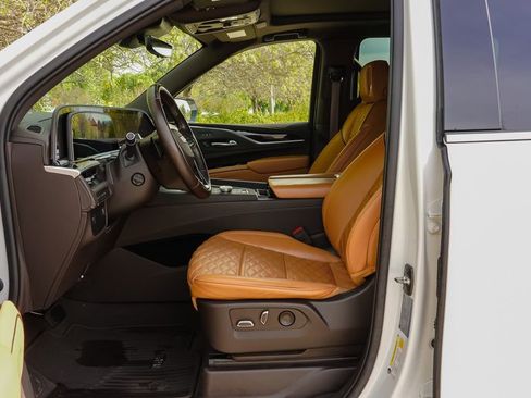 Used 2022 Cadillac Escalade ESV Premium Luxury w/ LPO, Floor Liner Package image 14