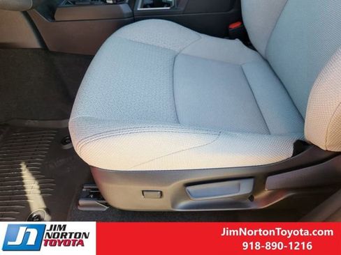 New 2026 Toyota 4Runner SR5 image 19