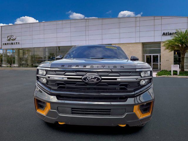 Used 2025 Ford Expedition Tremor AWD/4WD image 3