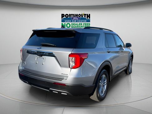 Used 2022 Ford Explorer XLT w/ Equipment Group 202A AWD/4WD image 30