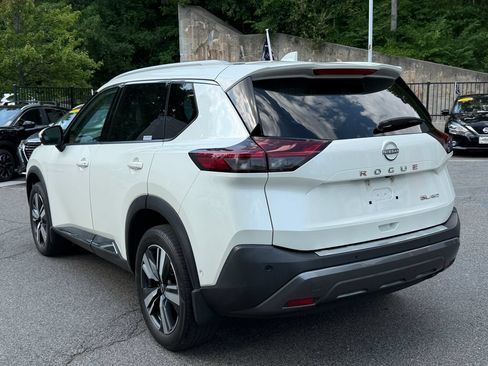 Used 2023 Nissan Rogue SL w/ SL Premium Package AWD/4WD image 4