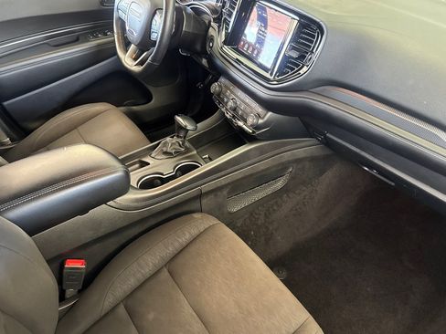 Used 2022 Dodge Durango GT w/ Blacktop Package RWD image 31
