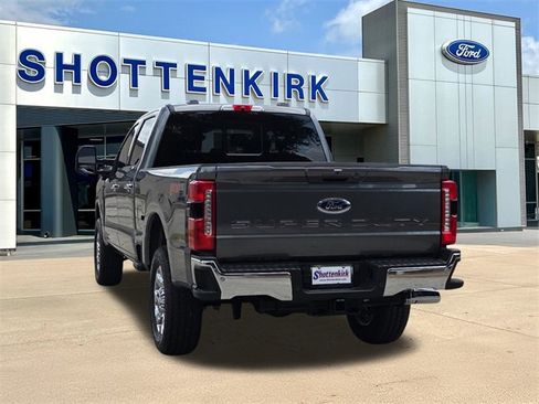 New 2025 Ford F250 Lariat w/ Lariat Ultimate Package image 6