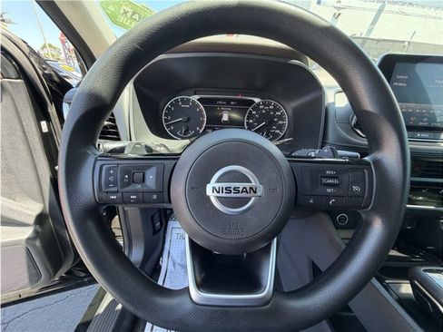Used 2021 Nissan Rogue S FWD image 28