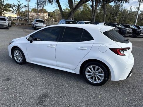 Certified 2025 Toyota Corolla SE image 4