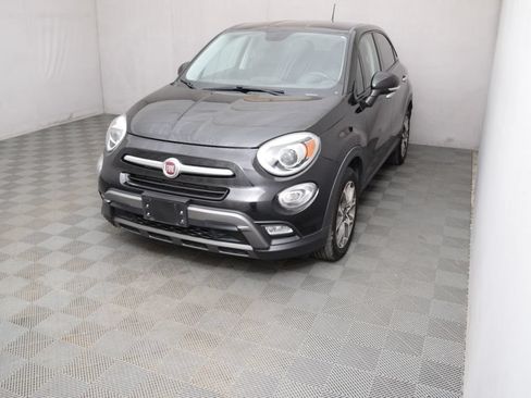 Used 2017 FIAT 500X Trekking w/ Cold Weather Package FWD image 1