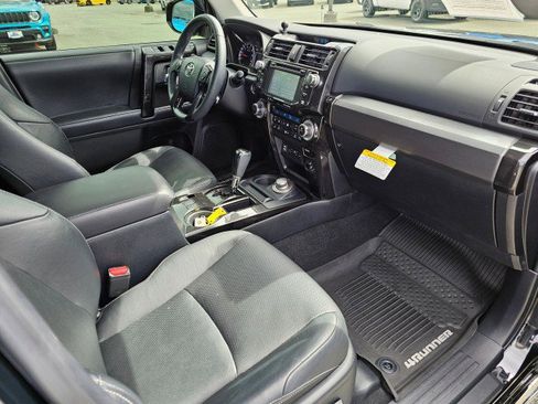 Used 2019 Toyota 4Runner Limited image 12