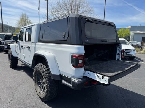 Used 2020 Jeep Gladiator Rubicon image 12