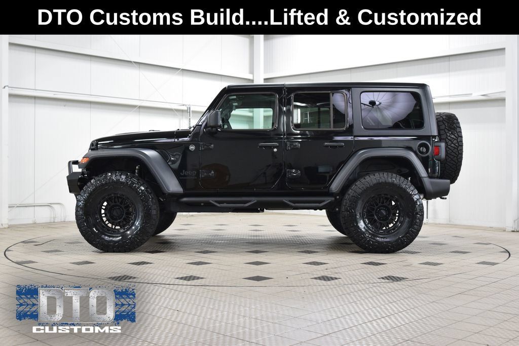 Used 2026 Jeep Wrangler Unlimited Sport AWD/4WD image 4