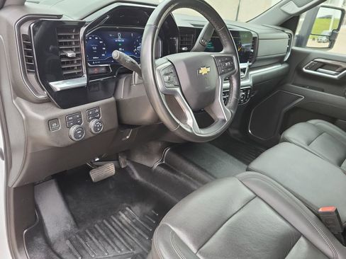 Certified 2024 Chevrolet Silverado 2500 LTZ AWD/4WD image 10