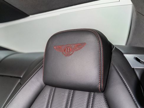 Used 2015 Bentley Continental GT image 24