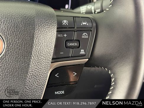 Used 2025 Toyota Camry SE w/ Convenience Package FWD image 26