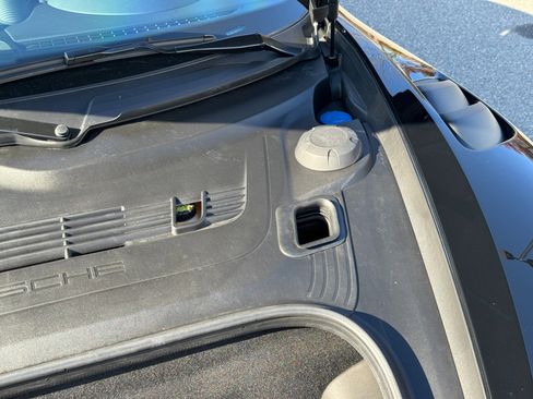 Used 2025 Porsche 718 Cayman GT4 RS image 62