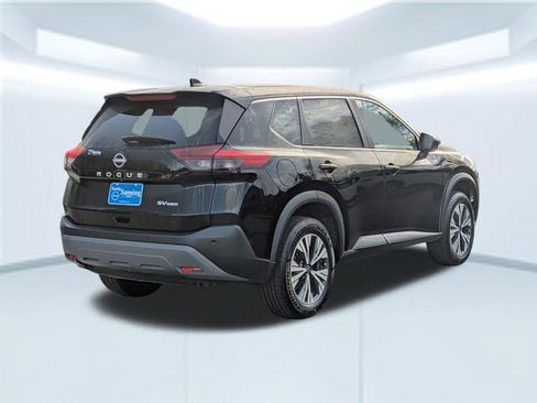 Used 2023 Nissan Rogue SV image 7