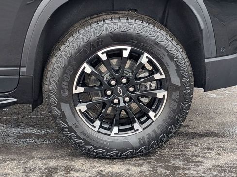 Used 2024 Chevrolet Traverse Z71 w/ Enhanced Driving Package image 17