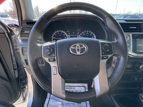 Used 2018 Toyota 4Runner SR5 image 13