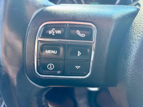 Used 2017 Jeep Wrangler Unlimited Rubicon w/ Connectivity Group AWD/4WD image 20