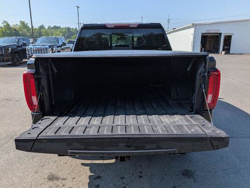 Used 2021 GMC Sierra 1500 Denali w/ Denali Premium Package AWD/4WD image 10