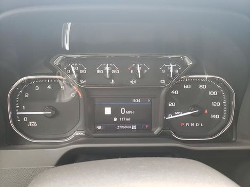 Used 2022 GMC Sierra 1500 AT4 w/ AT4 Preferred Package AWD/4WD image 32