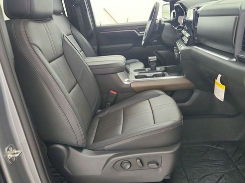 New 2026 Chevrolet Silverado 1500 High Country w/ High Country Premium Package AWD/4WD image 34