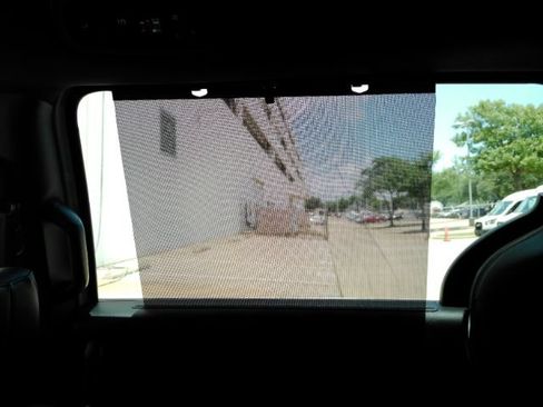 Used 2026 Chrysler Pacifica Select FWD image 31