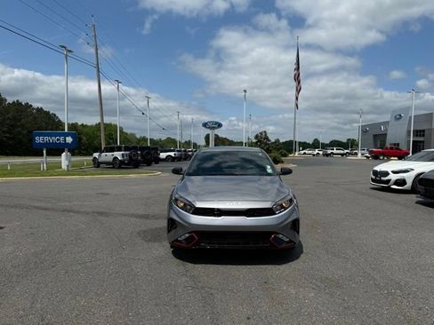 Used 2024 Kia Forte GT-Line w/ GT-Line Premium Package image 2