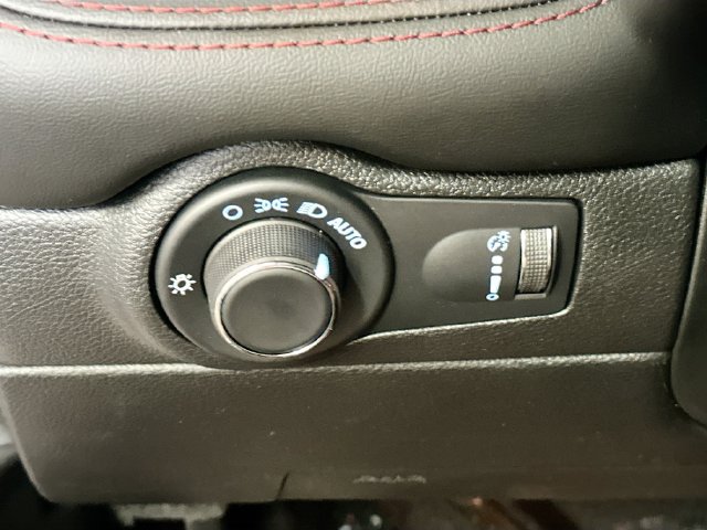 New 2026 Dodge Durango GT w/ Blacktop Package AWD/4WD image 10