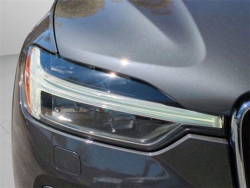 Certified 2023 Volvo XC60 B5 Ultimate w/ Protection Package Premier image 30