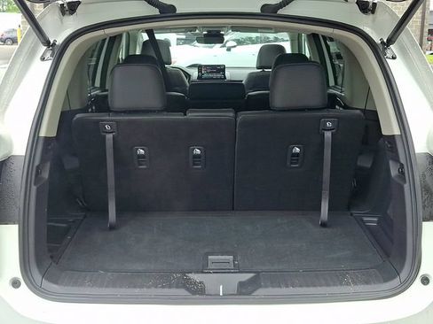 Used 2025 Honda Pilot Touring image 26