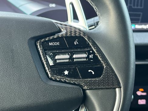 Used 2023 Kia EV6 Light image 38